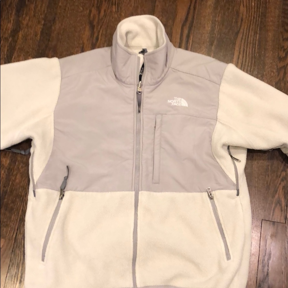Women’s north face
